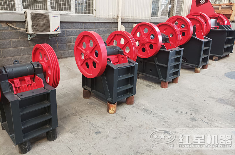 颚式矿石粉碎机图片 颚式矿石粉碎机图片