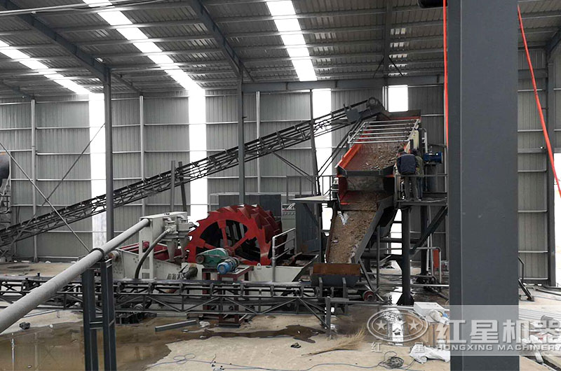 场内照明情况 场内照明情况