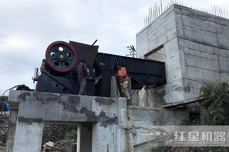石头子粉碎机加工现场 石头子粉碎机加工现场