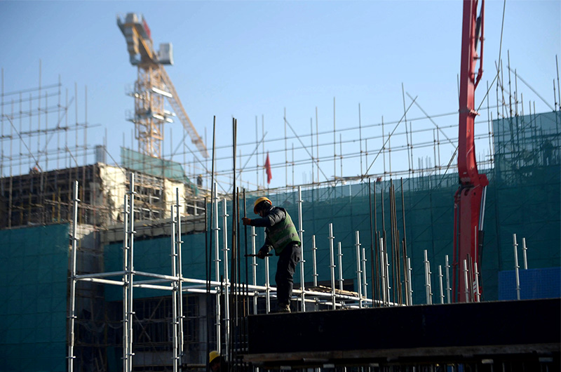 基建发展迅速 基建发展迅速