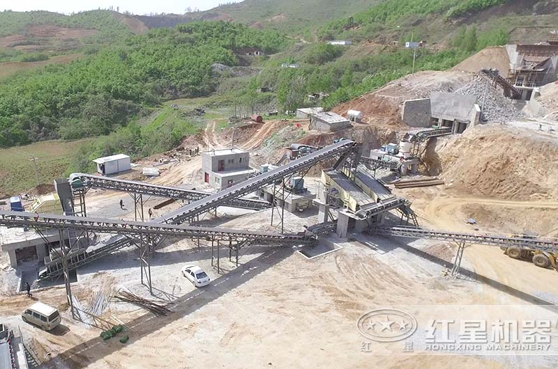 大型破石子机工作现场图片 大型破石子机工作现场图片