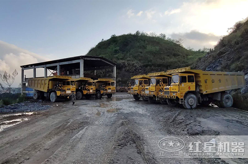 矿山作业 矿山作业